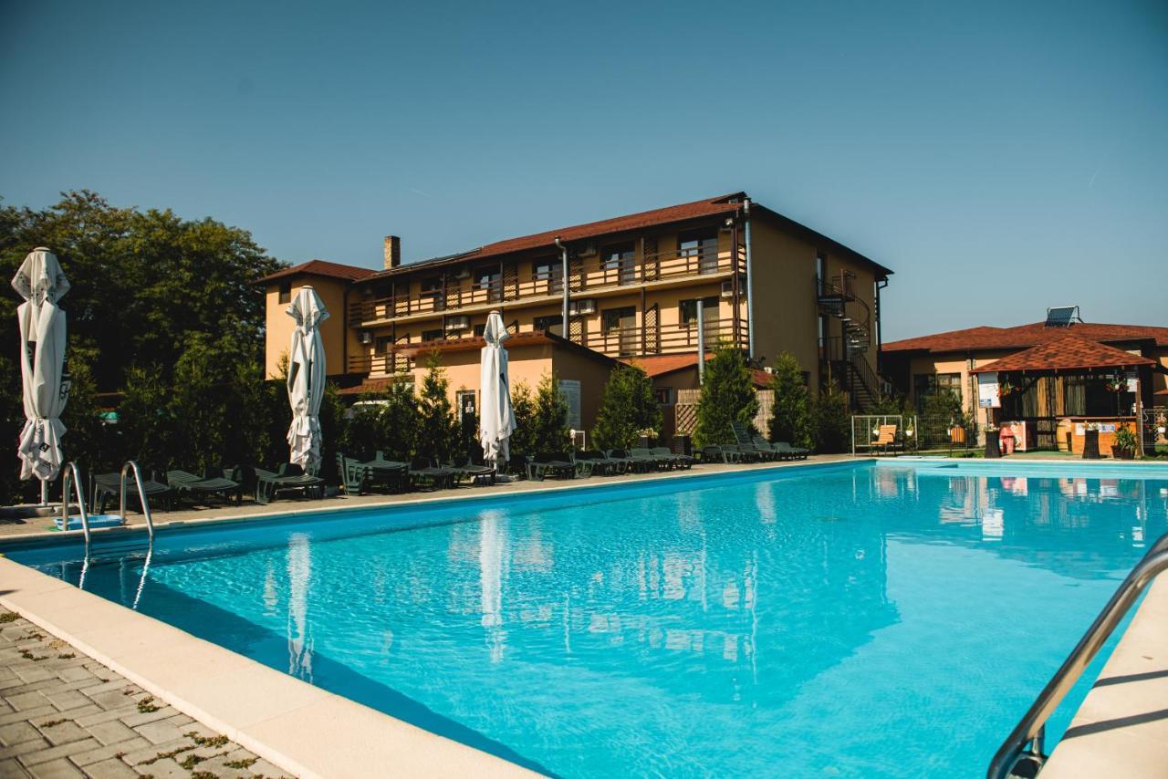 Hanul Lui Bogdan Economy Inn Făget Εξωτερικό φωτογραφία