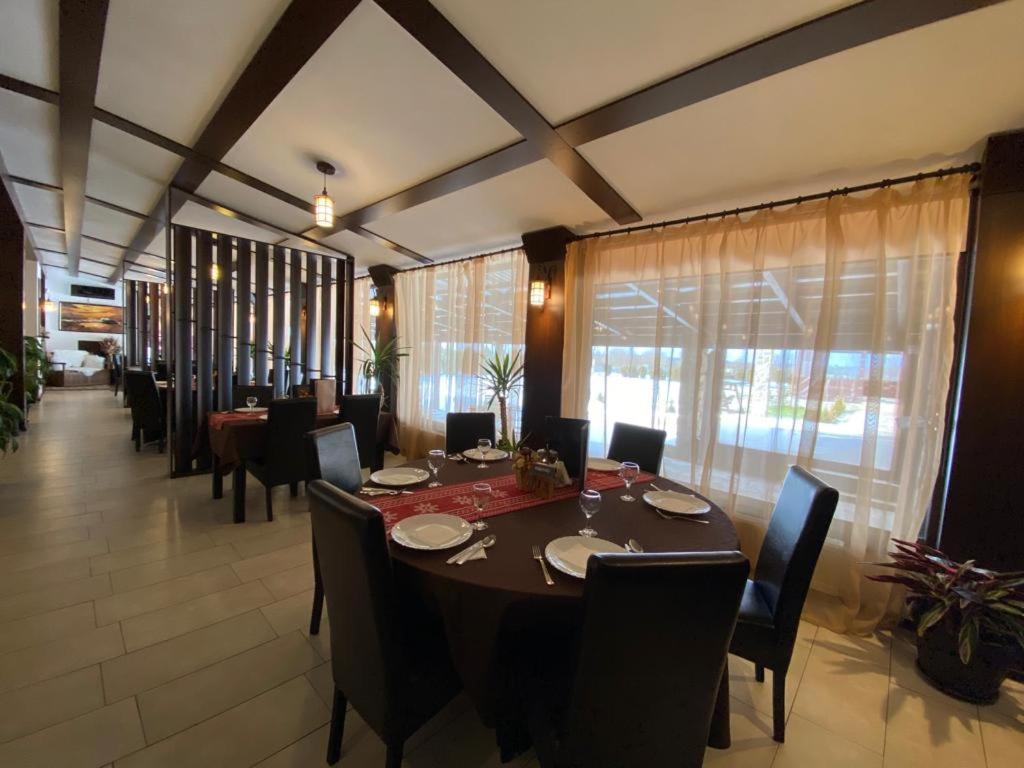 Hanul Lui Bogdan Economy Inn Făget Εξωτερικό φωτογραφία